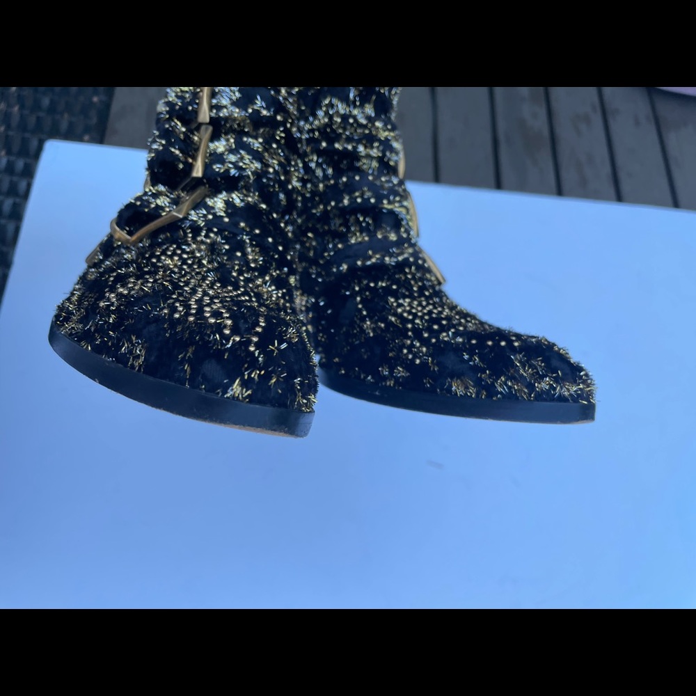 ❌SOLD❌Chloé Gold Susanna Glittery Velvet Ankle Booties Black Shimmer - Picture 15 of 15